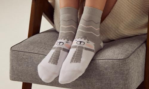 Бренд MiNiMi представил новогоднюю коллекцию носков
